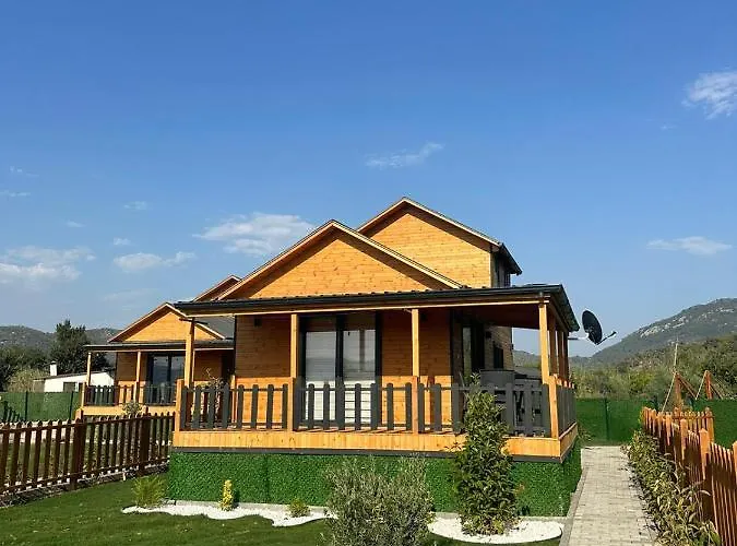 101 Guen Kiralik Lake House Kayacik
